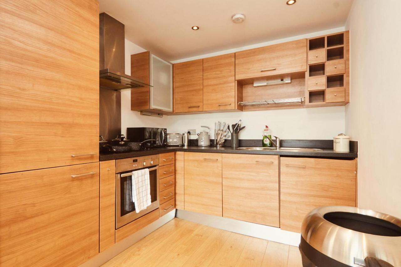 Deluxe City Modern Apt&Free Parking No Balcony Лідс Екстер'єр фото