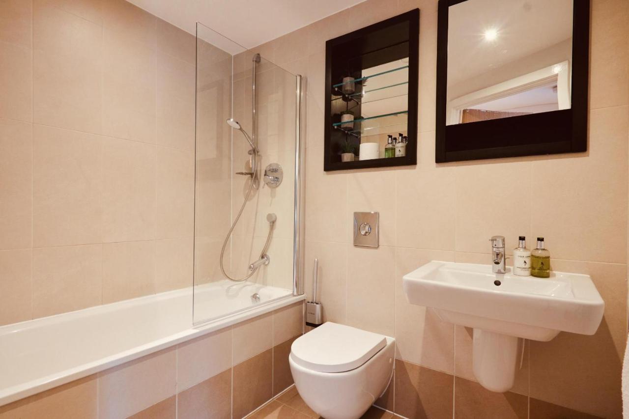 Deluxe City Modern Apt&Free Parking No Balcony Лідс Екстер'єр фото